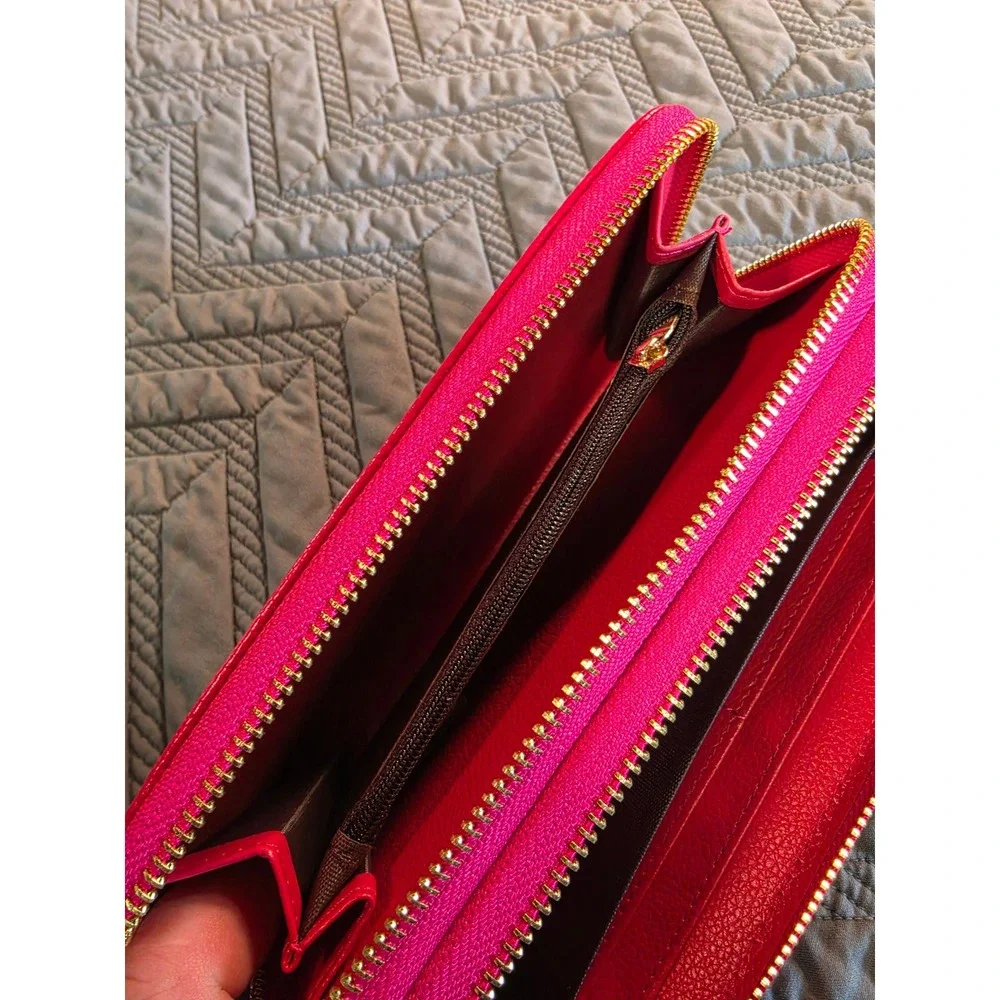 Generic Plum Red Snakeskin Pattern Double Zip Patent Faux Leather Wristlet